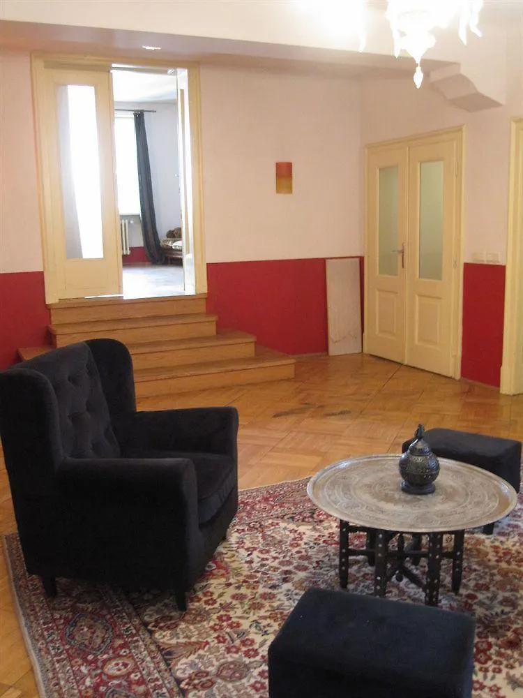 Red Bed & Breakfast Sofia 0*,  Bulgaria